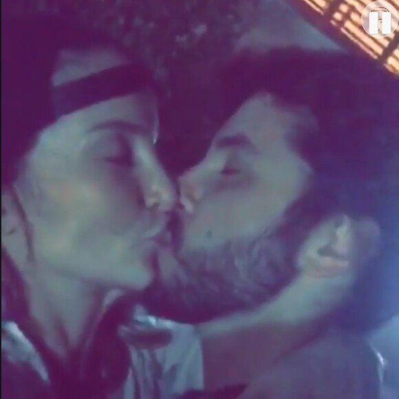 Claudia Leitte beija o marido, Márcio Pedreira, em vídeo, em 30 de janeiro de 2016