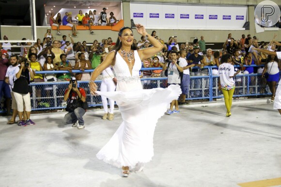 Luiza ganhou o título de Rainha das Rainhas na lavagem da avenida, neste domingo, 31 de janeiro de 2016, na Marquês de Sapucaí, no Rio de Janeiro
