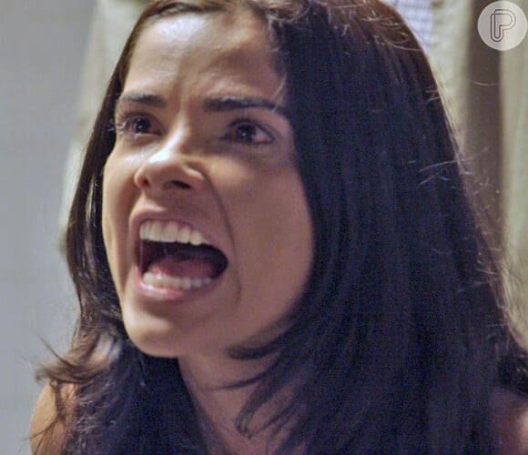 Tóia (Vanessa Giácomo) se revolta ao saber que Romero (Alexandre Nero) é bandido, na novela 'A Regra do Jogo'