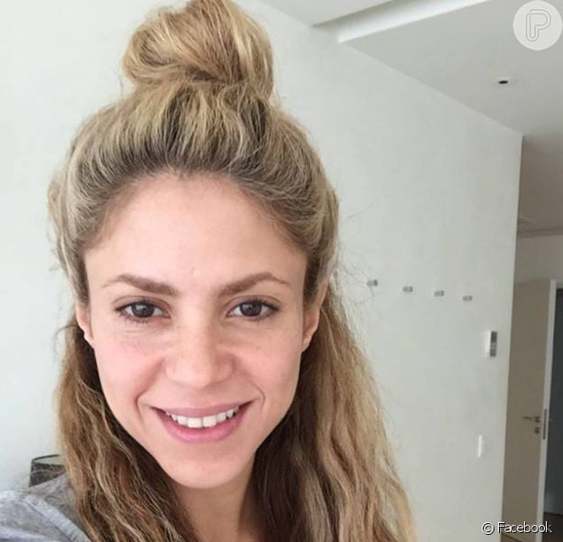 Shakira aparece em foto sem maquiagem no dia que completa 39 anos. Veja