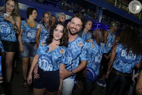 Fernanda Vasconcellos e Cássio Reis reatara o namoro no último Carnaval