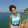 A pedido do Purepeople, Jeniffer Nascimento faz rapel na praia do Joatinga, no Joá, Rio de Janeiro