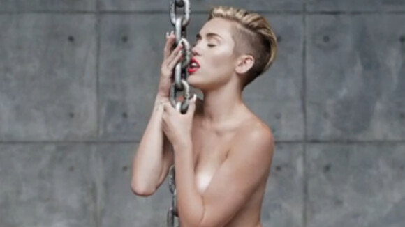 Miley Cyrus sobre sexualizar imagem: 'Farei o que quiser para lembrarem de mim'