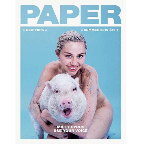 Miley Cyrus nua na capa da revista 'Paper'