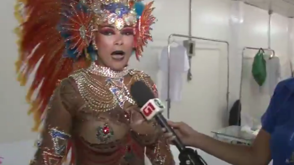 Andréa Martins, da Ilha, usa menor tapa-sexo do Carnaval no Rio: '1,5 cm'