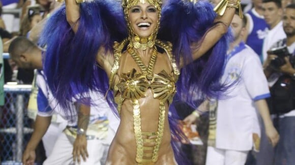 Sabrina Sato ousa com fantasia de R$ 62,5 mil para Carnaval: 'Público merece'
