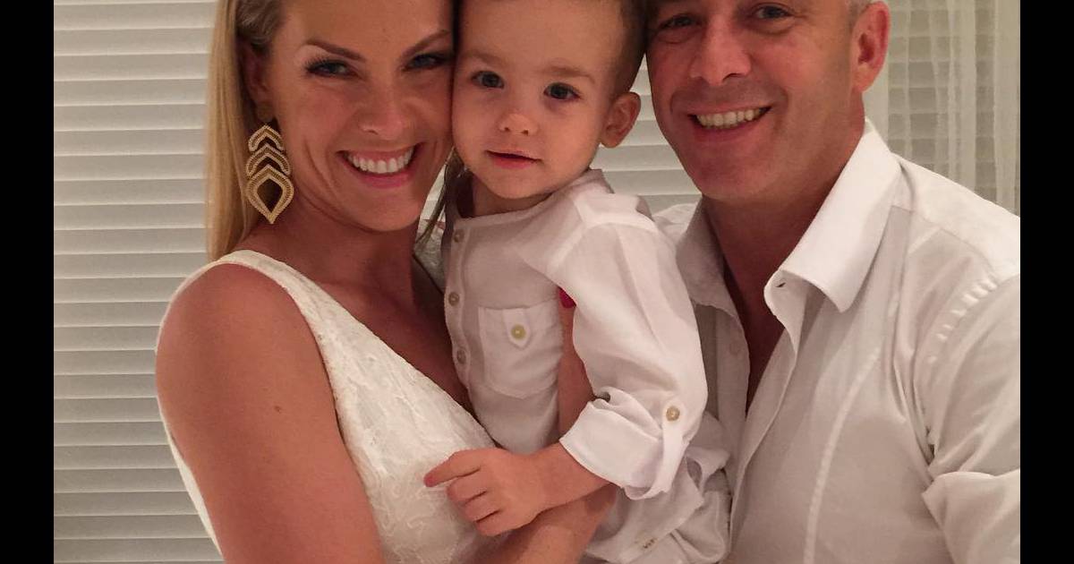 Ana Hickmann Festejou O Aniversário Do Filho Alexandre Jr Papai Do