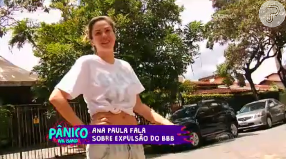 Ana Paula, expulsa do 'BBB16', defendeu punição para Adélia em entrevista ao 'Pânico na Band'