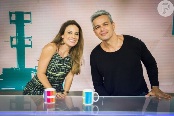 Maíra Charken, nova apresentadora do 'Vídeo Show', foi elogiada por Otaviano Costa: 'Tem humor, beleza e manda bem no improviso'