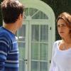 Maurício (Jayme Matarazzo) decide terminar seu namoro com Malu (Fernanda Vasconcellos) ao descobrir que ela não é irmã de Bento (Marco Pigossi), em 'Sangue Bom', em outubro de 2013