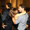 Flávio Canto e a nova namorada, Alice Bento, trocaram beijos apaixonados na festa de aniversário da promoter Carol Sampaio, neste domingo, 13 de março de 2016