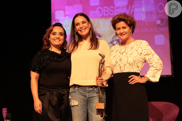 Atriz foi homenageada durante a terceira edição do prêmio 'Troféu Mulher Observadora', no Teatro Eva Herz, no Recife, em Pernambuco
