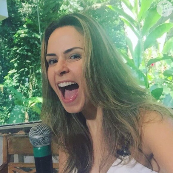 Ana Paula Renault, expulsa do 'BBB16', é a mais nova repórter do 'Vídeo Show'