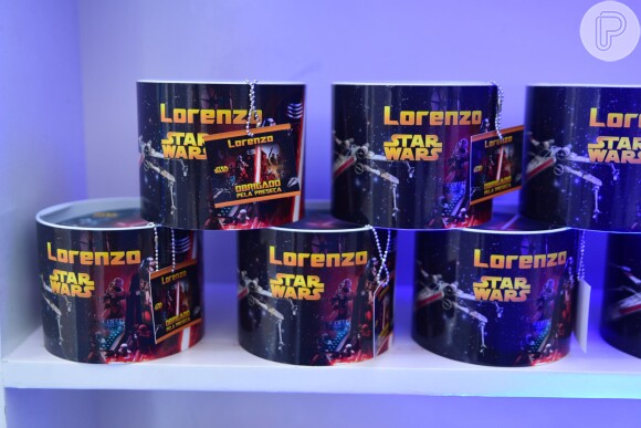 Luciana Gimenez comemora aniversário de 5 anos do filho caçula, Lorenzo, em festa com tema 'Star Wars', em São Paulo, nesta quinta-feira, 17 de março de 2016