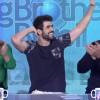 Juliano Laham dançou música libanesa ao participar do 'Vídeo Show'