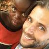 Em uma foto de seu Instagram, Bruno diz fazer novas amizades: 'só amor aqui no Malawi! Todos podem ajudar!'