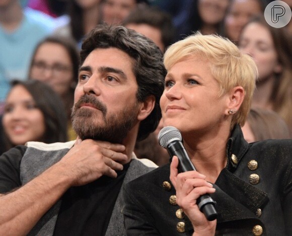 Xuxa liberou o namorado, Junno Andrade, para fazer cortes na edição do seu programa na TV Record