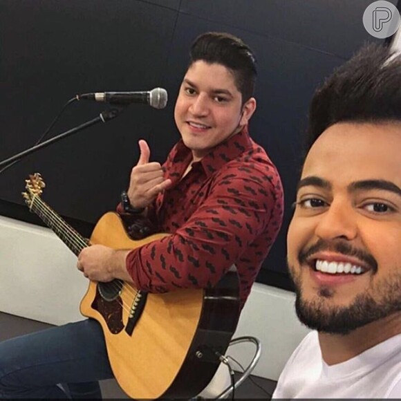Henrique é dupla do cantor Diego. Eles são famosos pelo sucesso 'Suíte 14'