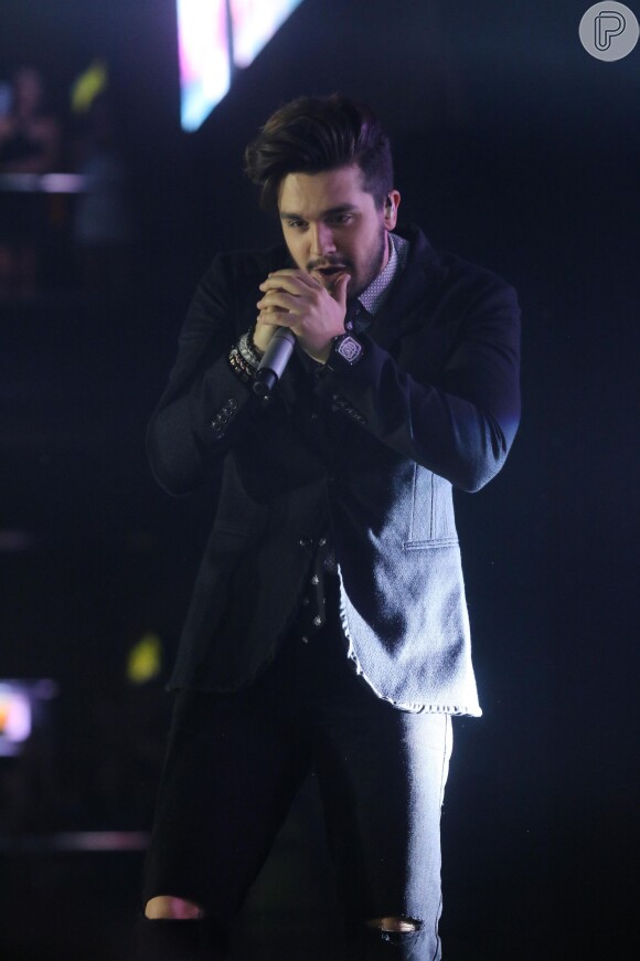 Luan Santana faz show no Barra Music, no Rio, nesta sexta-feira, 1º de abril de 2016