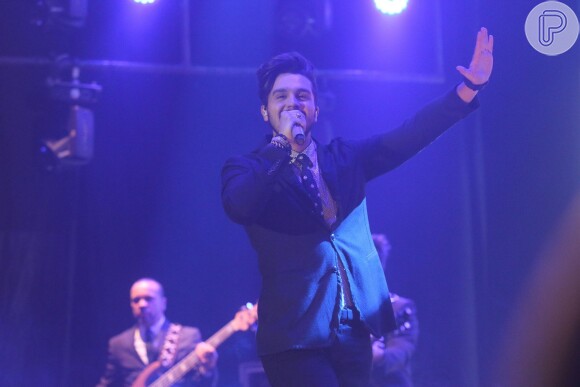 Luan Santana faz show no Barra Music, no Rio, nesta sexta-feira, 1º de abril de 2016