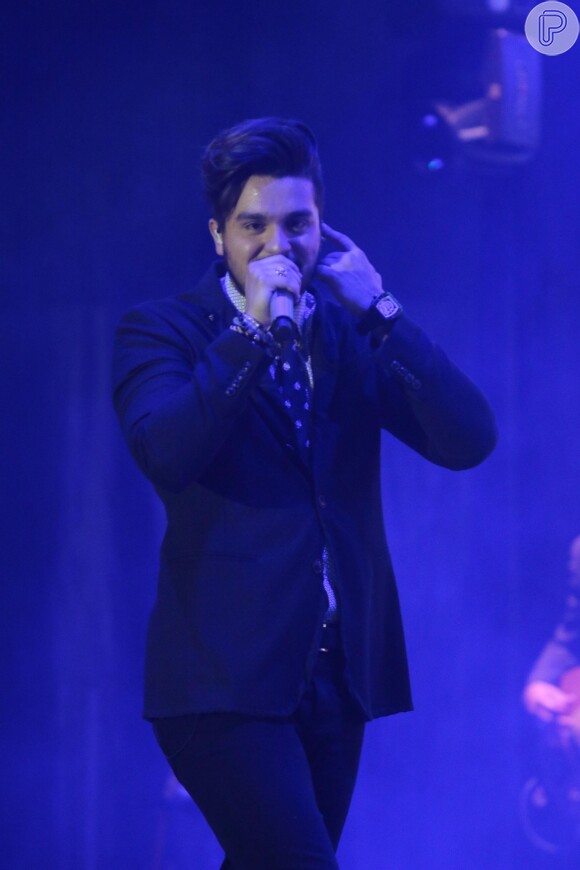 Luan Santana faz show no Barra Music, no Rio, nesta sexta-feira, 1º de abril de 2016