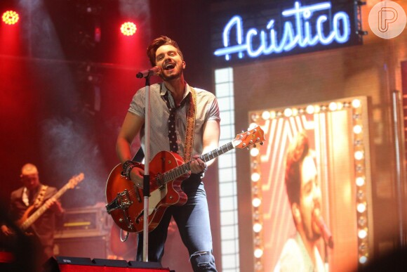 Luan Santana faz show no Barra Music, no Rio, nesta sexta-feira, 1º de abril de 2016
