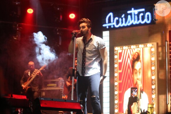 Luan Santana faz show no Barra Music, no Rio, nesta sexta-feira, 1º de abril de 2016
