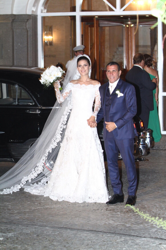 Eri Johnson e Alice Souto se casaram no sábado, 2 de abril de 2016, no Rio de Janeiro, em uma celebração recheada de famosos