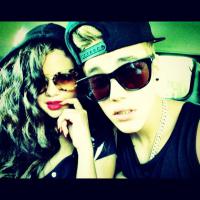 Justin Bieber manda recado para Selena Gomez ao lançar música 'Heartbreaker'