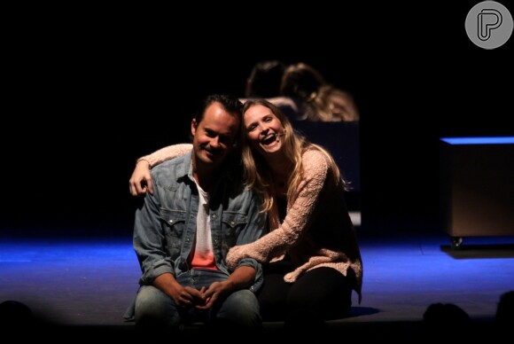 A Festa Internacional de Teatro de Angra dos Reis recebeu a peça 'Tô grávida!' com Paulinho Vilhena e Fernanda Rodrigues em 8 de outubro de 2013