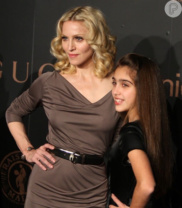 Lourdes Maria e a mãe têm uma relação próxima. Madonna a apoia com a grife e seus cursos voltados para arte