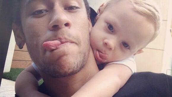 Neymar faz homenagem ao filho, Davi Lucca, no Dia das Crianças