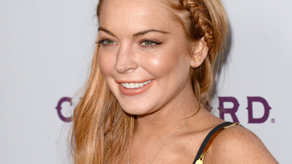 Lindsay Lohan diz estar bem e exibe sua nova tatuagem: 'Verdade, amor e poder'