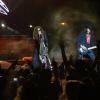 Público do Rio de Janeiro canta sucessos da banda Aerosmith