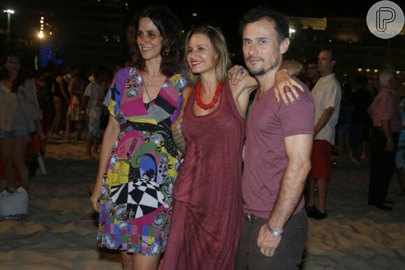 Paula Burlamaqui prestigia o show de Gilberto Gil e Stevie Wonder em 25 de dezembro de 2012, na praia de Copacabana