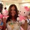 Susana Vieira compra bonecas da Hello Kitty para Carolina Dieckmann e publica foto no Instagram, em 27 de dezembro de 2012