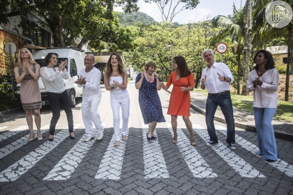 Grazi Massafera, Isis Valverde e Cauã Reymond não participaram da tradicional vinheta de fim de ano da TV Globo