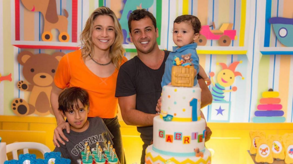 Fernanda Gentil faz festa com ex-marido para comemorar 1 ano do filho, Gabriel