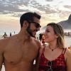 Em abril de 2016, Cacau e Matheus curtitam a Praia de Ipanema, Zona Sul do Rio de Janeiro