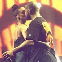 Rihanna e Drake se beijam em show após declaração do rapper no VMA 2016. Vídeo!