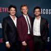 Wagner Moura posa com os atores Pedro Pascal e Boyd Holbrook, com quem contracena na série 'Narcos', da Netflix