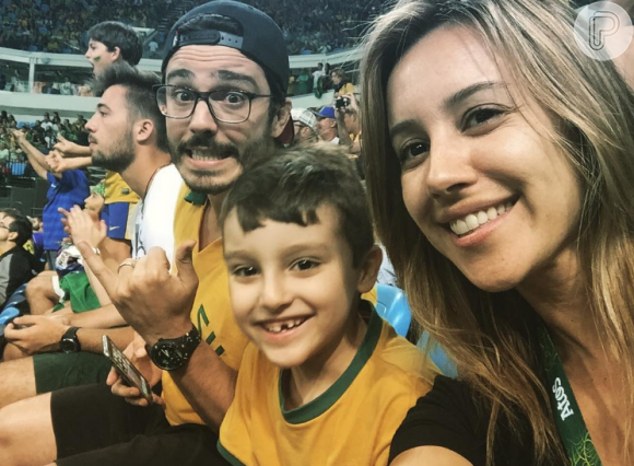 Cris Dias curtiu a Olimpíada Rio 2016 ao lado do marido, Thiago Rodrigues, e do filho do casal, Gabriel, de 6 anos