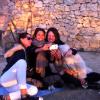 Bia Antony se diverte com amigas em Ibiza