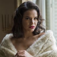Bruna Marquezine surge com figurino sensual em teaser de 'Nada Será Como Antes'