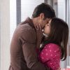 Shirlei (Sabrina Petraglia) teve seu primeiro beijo da vida com Felipe (Marcos Pitombo), na novela 'Haja Coração'