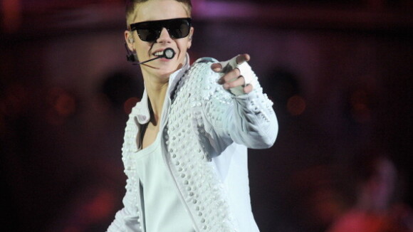 Justin Bieber recusou anel de R$ 6 milhões, presente oferecido por imperador