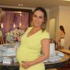 Grávida de 8 meses, a jornalista Juliana Despirito promove chá de bebê para a chegada de sua primeira filha com Henri Castelli, Maria Eduarda, em São Paulo, neste domingo, 15 de dezembro de 2013