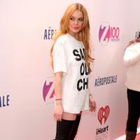 Lindsay Lohan prepara autobiografia que contará sobre prisões e vício em drogas