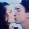Di Ferrero postou no domingo, 29 de dezembro de 2013, uma foto onde aparece beijando Isabelli Fontana