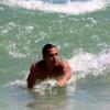 O ator Micael Borges curtiu a praia do Leblon, Zona Sul do Rio de Janeiro, nesta quarta-feira, 8 de janeiro de 2014